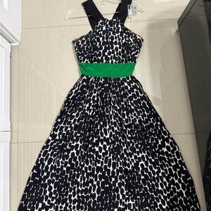 RARE VINTAGE Gucci silk Black and White Dress with Green Band